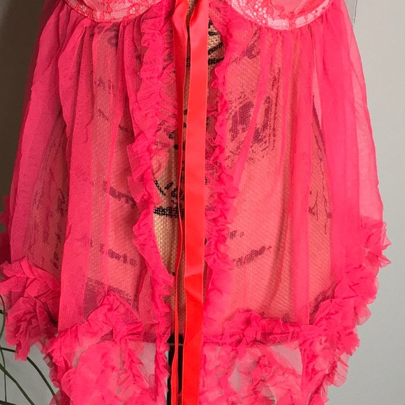 New Victoria Secret Lingerie - Picture 7 of 7